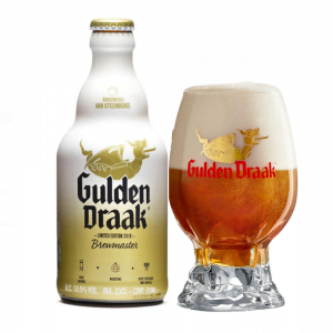 Speciaalbier Gulden Draak Brewmaster met ingeschonken Gulden Draak bierglas