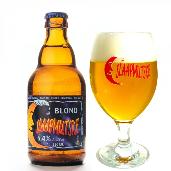 Speciaalbier Slaapmutske blond met ingeschonken bierglas