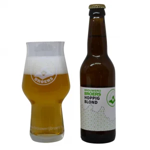 Speciaalbier Broers Hoppig Blond met ingeschonken bierglas