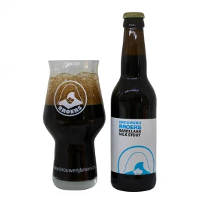 Speciaalbier Broers Milk stout met ingeschonken bierglas