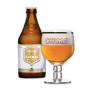 Speciaalbier Chimay Wit met ingeschonken Chimay bierglas