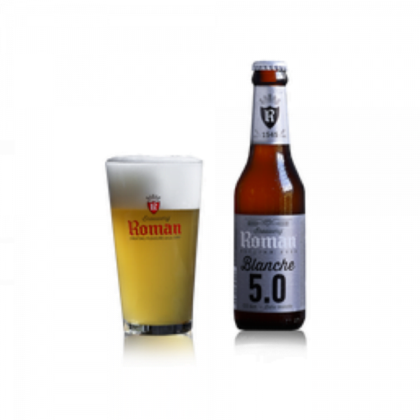 Speciaalbier Roman Blanche 5.0 met ingeschonken bierglas