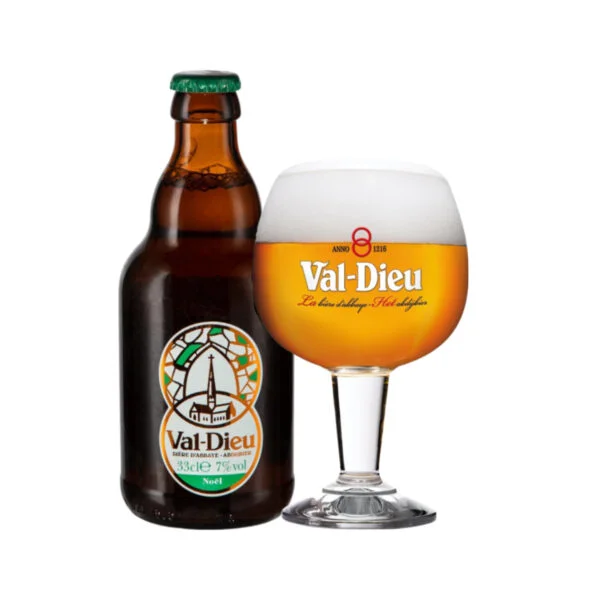 Val dieu Noel speciaalbier met ingeschonken val dieu bierglas