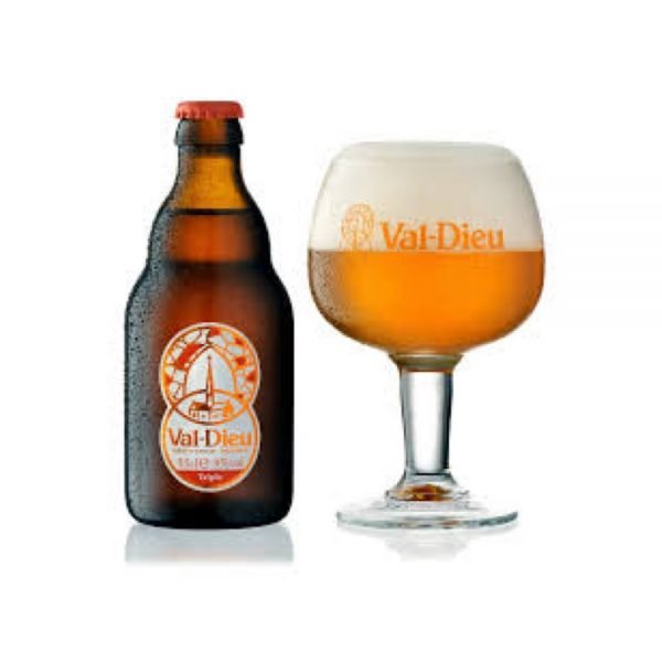 Val Dieu Tripel met ingeschonken Val Dieu bierglas