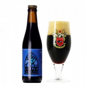 Speciaalbier Struise Blue Monk 2019 met ingeschonken Struise bierglas