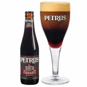 Speciaalbier Petrus Nitro Quad met ingeschonken Petrus bierglas