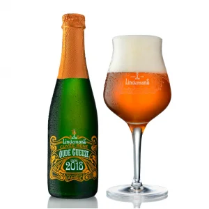 Speciaalbier Lindemans Oude Gueuze met ingeschonken Lindemans bierglas