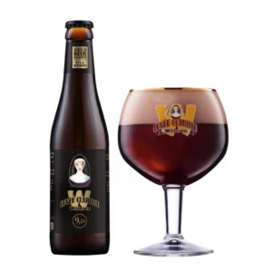 Speciaalbier Wilderen Cuvee Clarisse met ingeschonken bierglas