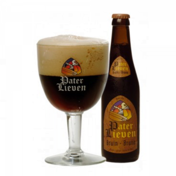 Speciaalbier Pater Lieven Bruin met ingeschonken bierglas