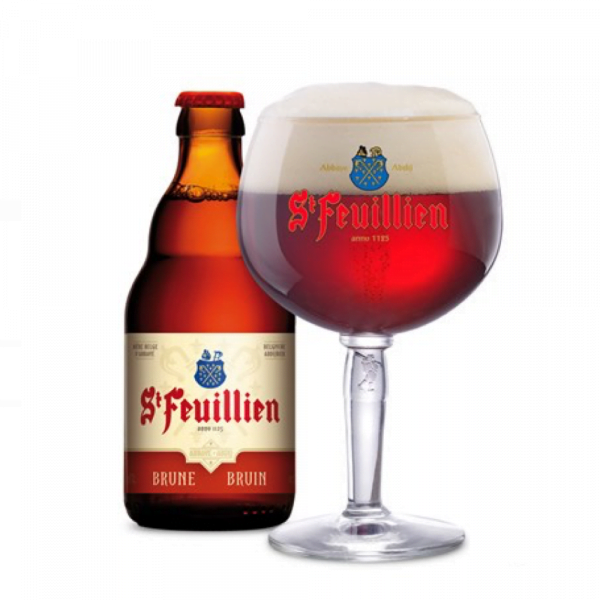 Bierfles St-Feuillien Bruin met ingeschonken bierglas