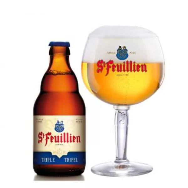 Bierfles St-Feuillien Tripel met ingeschonken bierglas