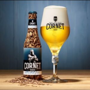 cornet alcoholfree met een ingeschonken bierglas