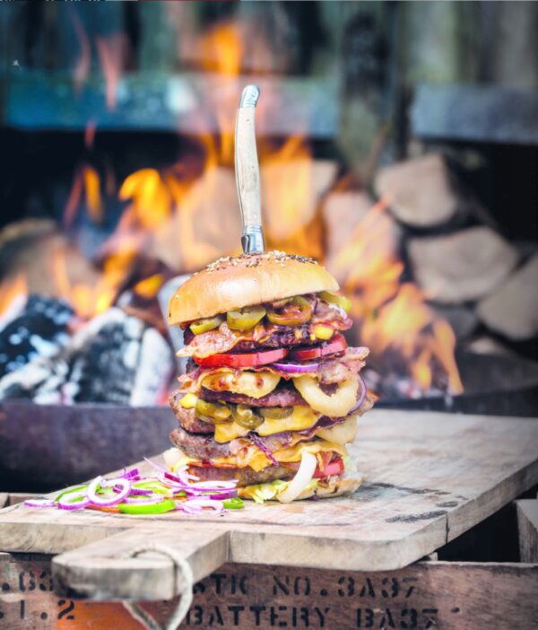 Epic Burger - vuur en rook World's Best BBQ